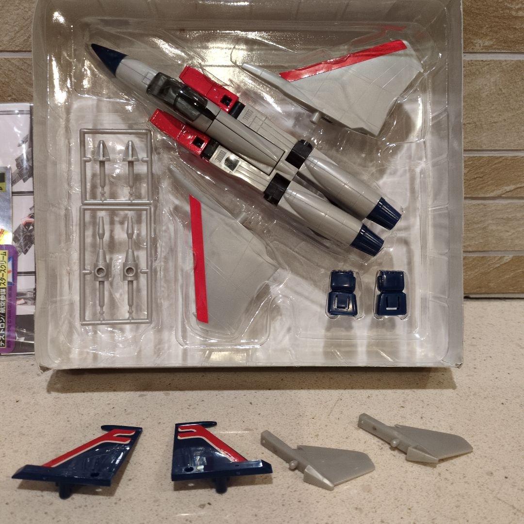 トランスフォーマー 復刻版 22 スタースクリーム