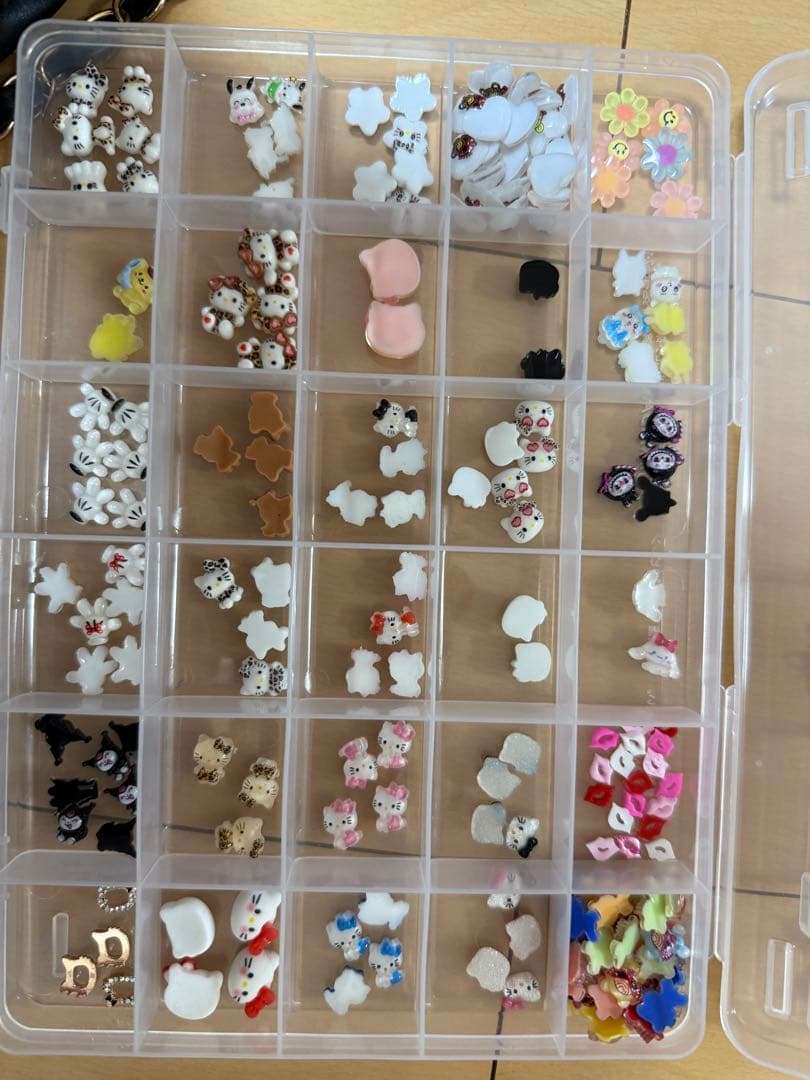 ネイルパーツセット 多彩なデザイン