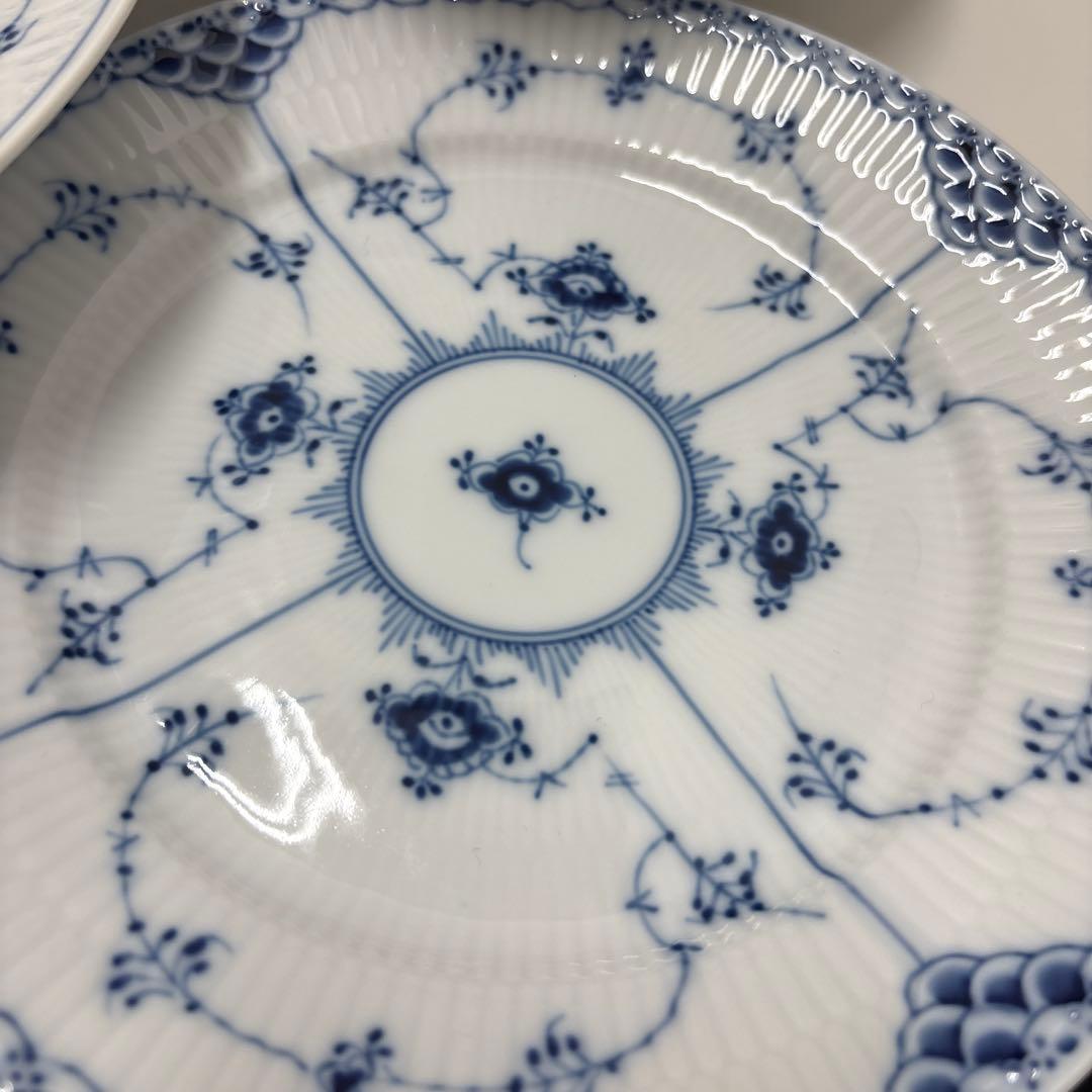 ロイヤルコペンハーゲン ブルーフルーテッドプレイン