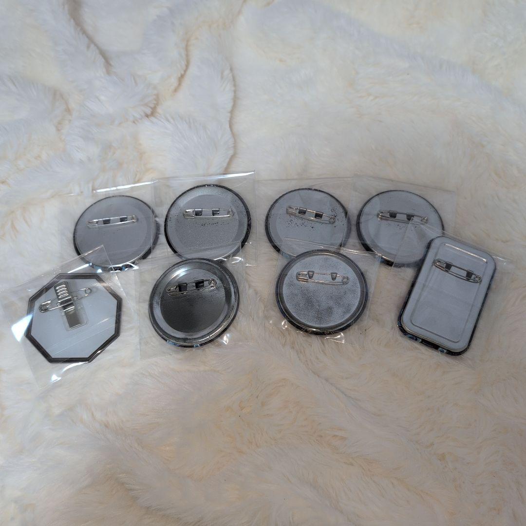 イデア・シュラウド 式典服 缶バッジ 8個セット - メルカリ