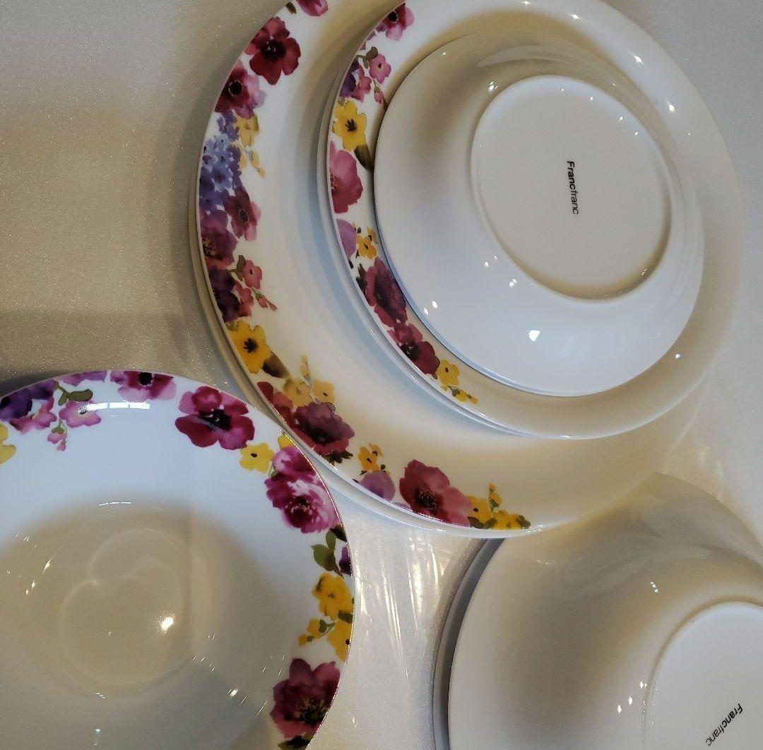 メルカリ便送料込♪Francfranc♪花柄陶器深皿フランフランフロナFLONA