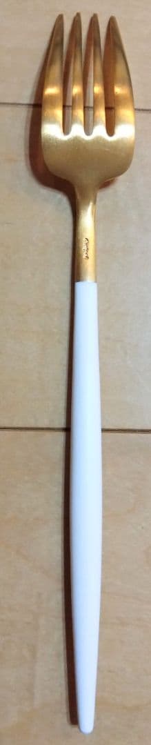 クチポール　ホワイト×ゴールドカトラリー各種セット 5点