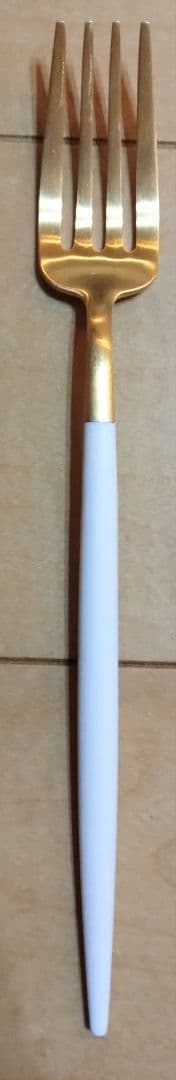 クチポール　ホワイト×ゴールドカトラリー各種セット 5点