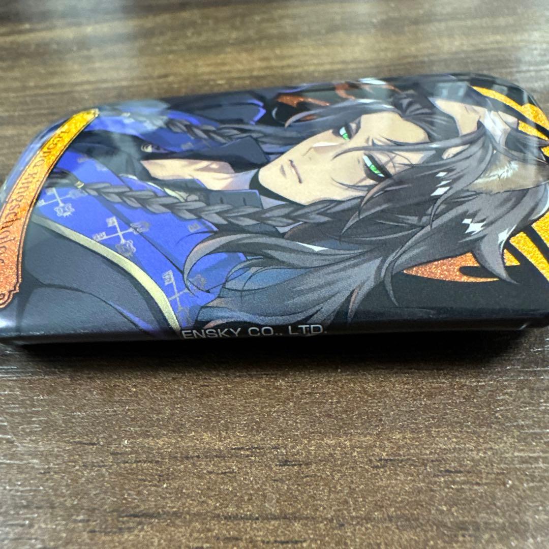 ツイステ レオナ・キングスカラー 缶バッジ - メルカリ