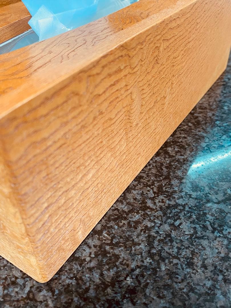 銘木ケヤキ玉杢のテッシュボックス