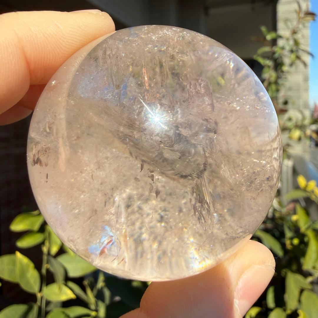 ピンクアゼツライト　スフィア　虹入り　台座付き　ピンククォーツ　49.6mm