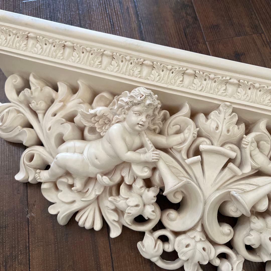 k754r122 ラッパを吹く天使 壁掛けシェルフ エンジェルレリーフ ホワイト