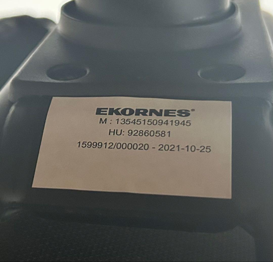 Stressless® レザーリクライニングチェア（チェアのみ）