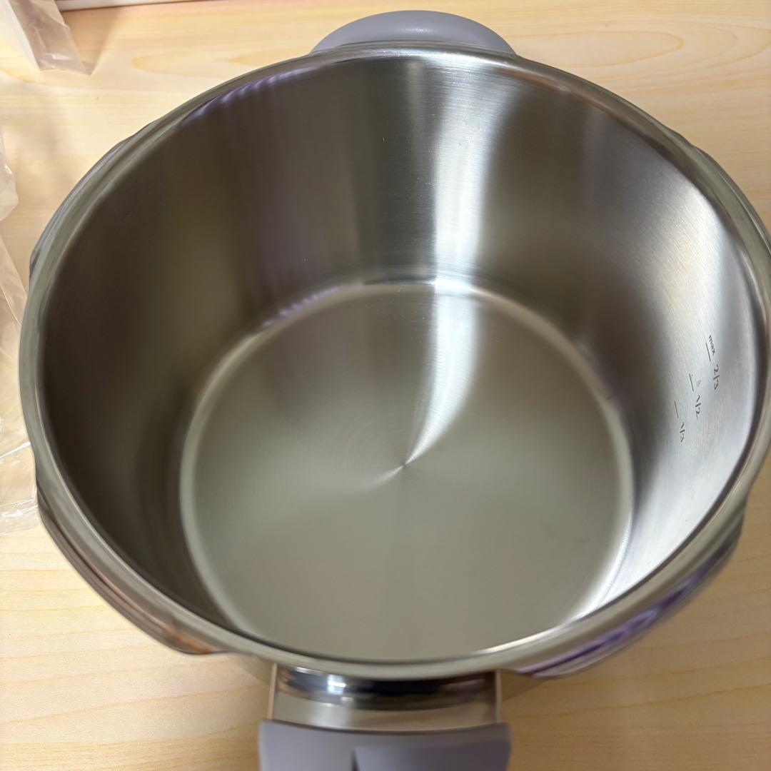 Tupperware Rainbow Cooker 圧力鍋ミニ