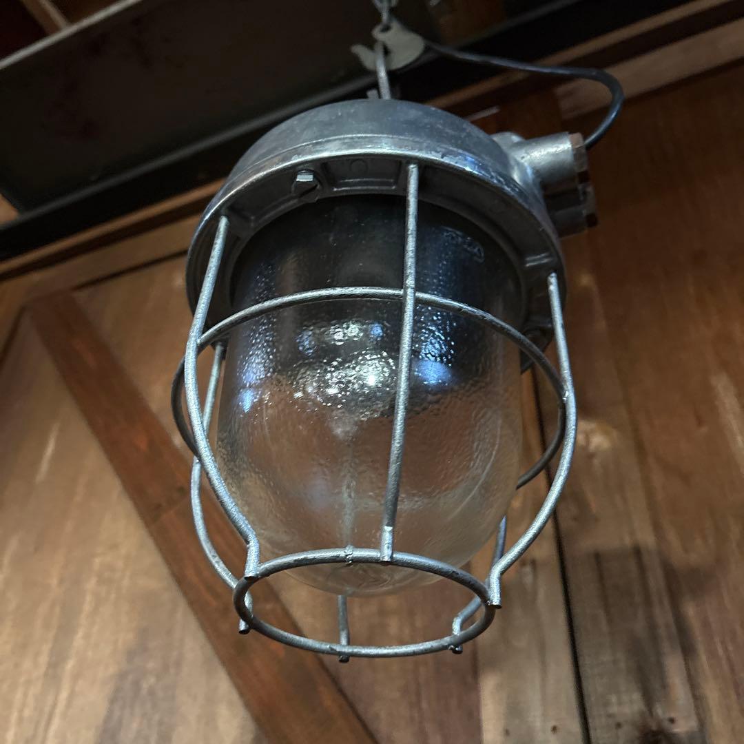 インダストリアル　ビンテージ　ランプ　1121