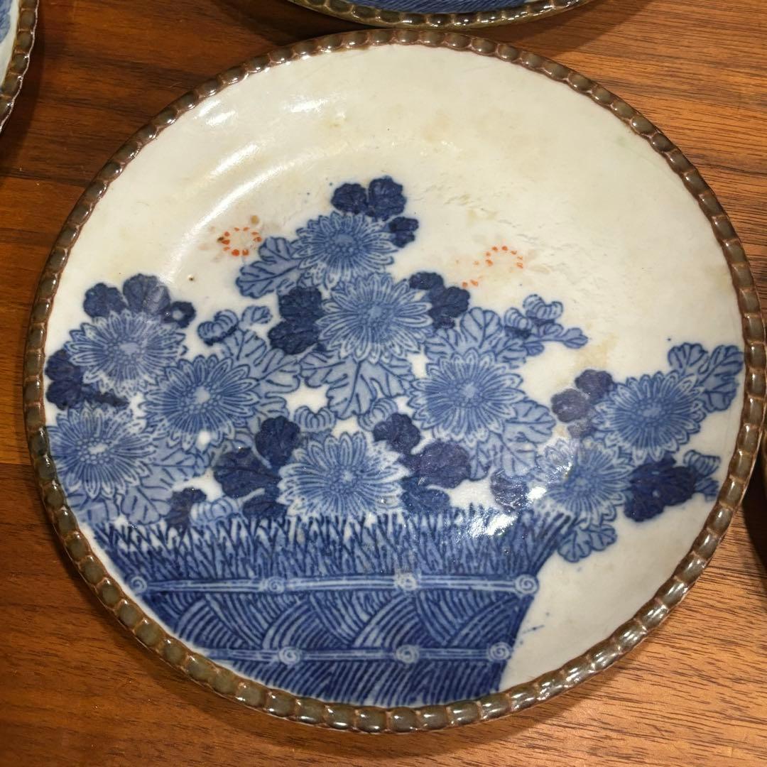 珍しい柄　印判皿