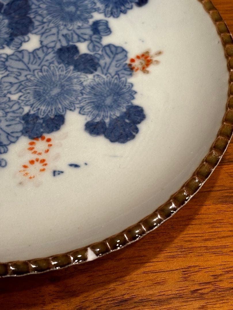 珍しい柄　印判皿