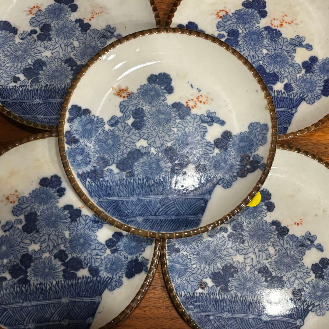 珍しい柄　印判皿