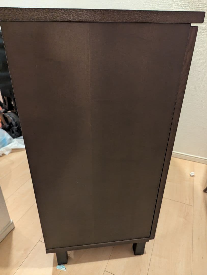 無印良品 ダークブラウン 木製 キャビネ ット ガラス扉 シェルフ