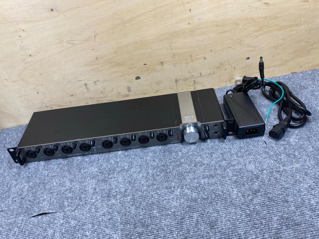 ZOOM UAC-8 オーディオインターフェース