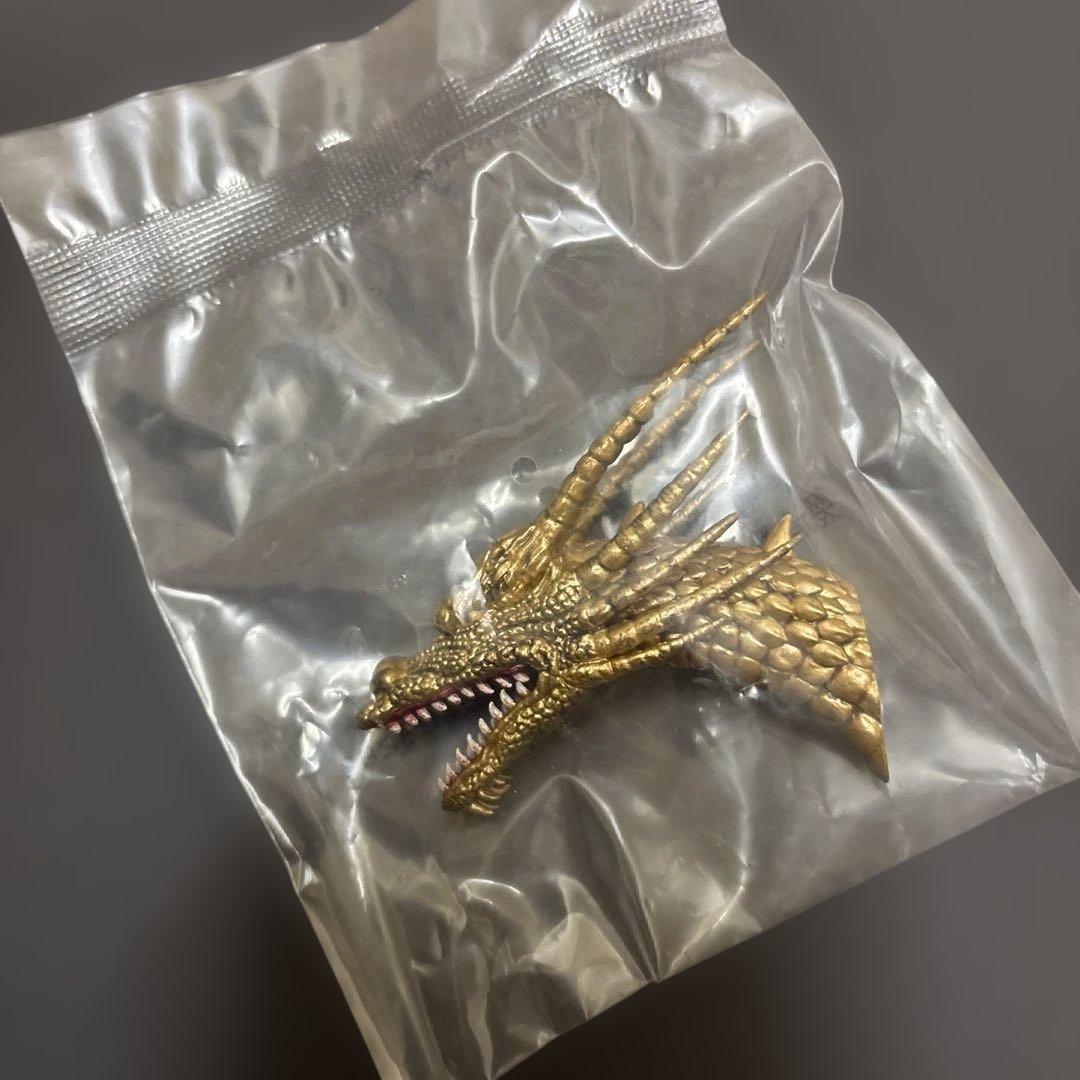 一番くじゴジラ モンスターヘッドマグネット キングギドラ - メルカリ