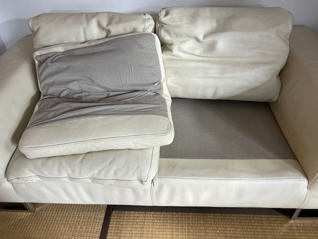 BoConcept 北欧デザイン　ホワイトレザー ソファ