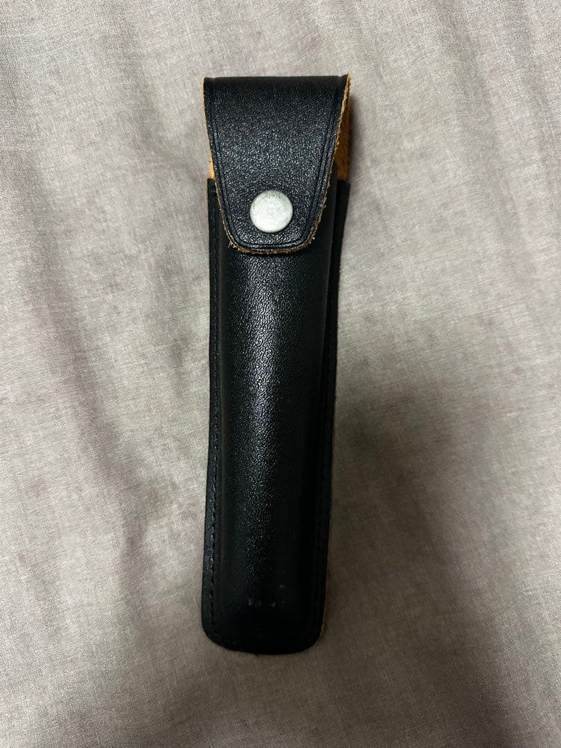 黒 合成皮革 ボタン付き警棒ケース 蓋付高級警棒ケース（NBL2） | 防犯倶楽部