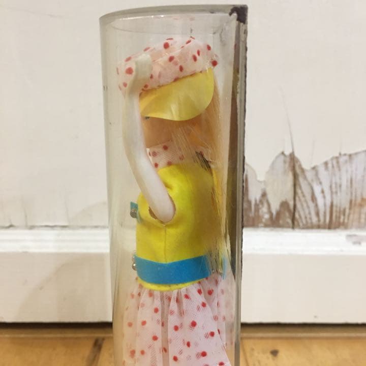 ☆貴重　激レア☆ 当時物　だっこちゃんマーク　台座　旧　タカラ　リカちゃん