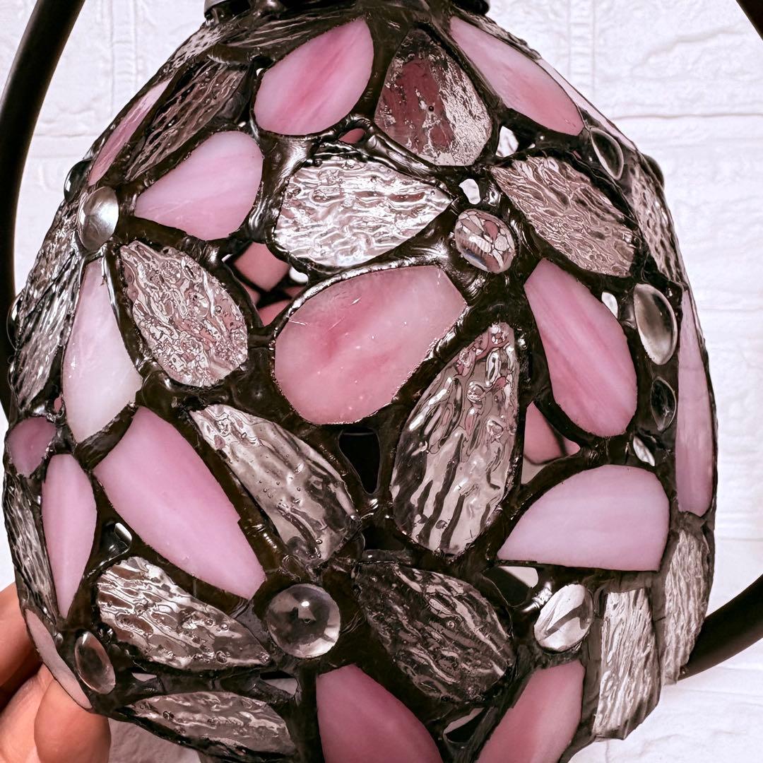 新品未使用　ピンク　ステンドランプ　ステンドガラス　吊り下げ型　桜　ハナハナ