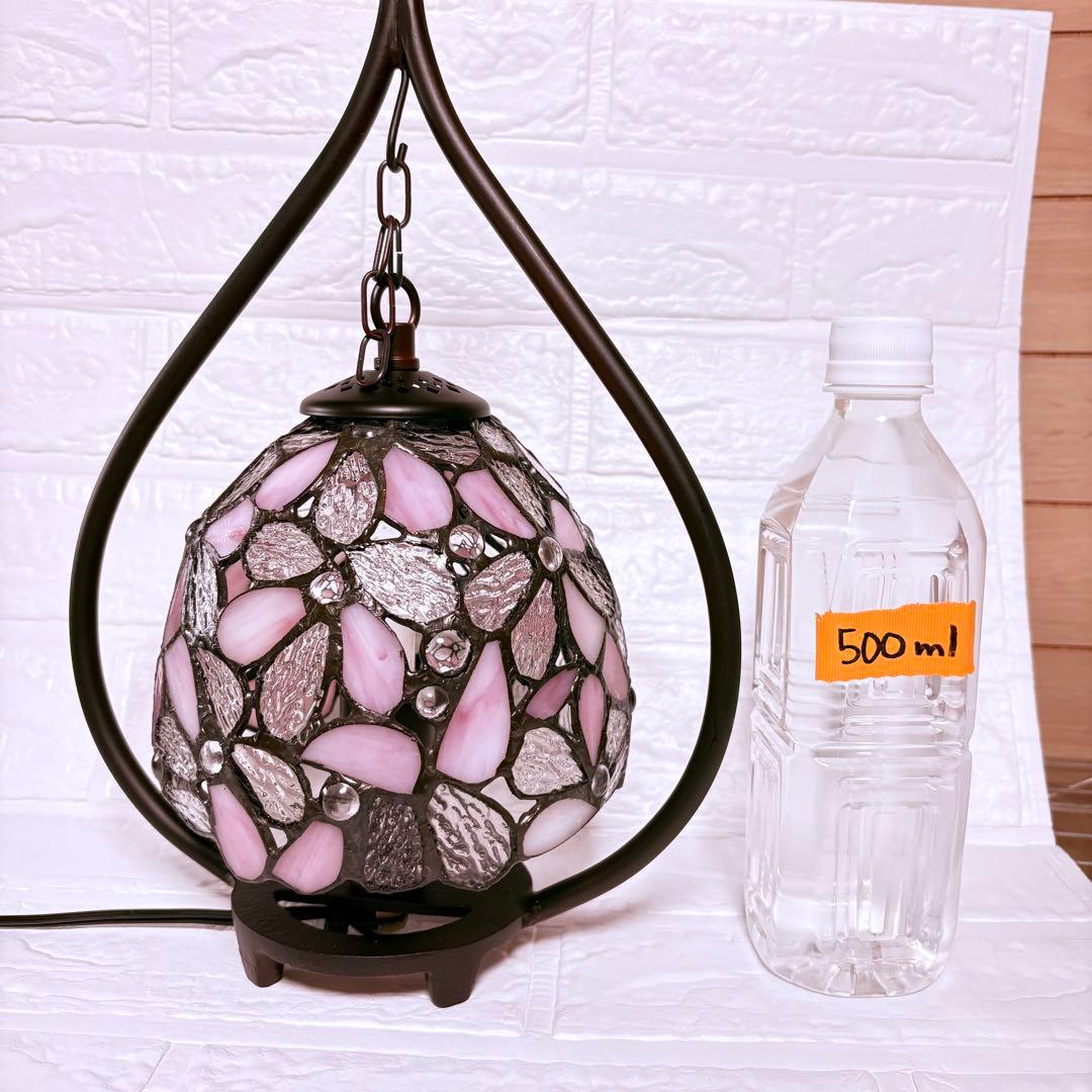 新品未使用　ピンク　ステンドランプ　ステンドガラス　吊り下げ型　桜　ハナハナ