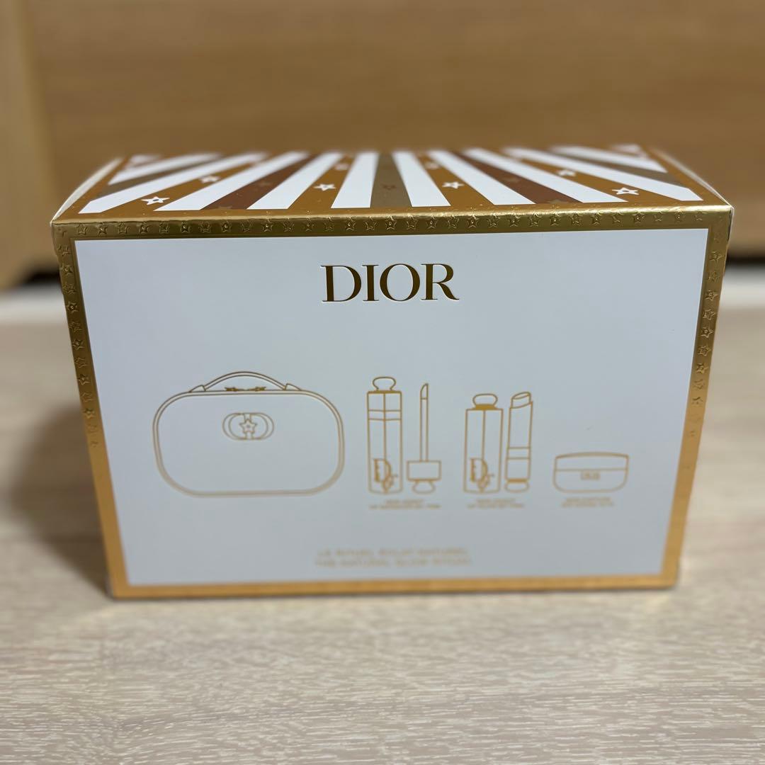 Dior クリスマスコフレ2025 ディオール ホリデーオファー 限定 ギフト