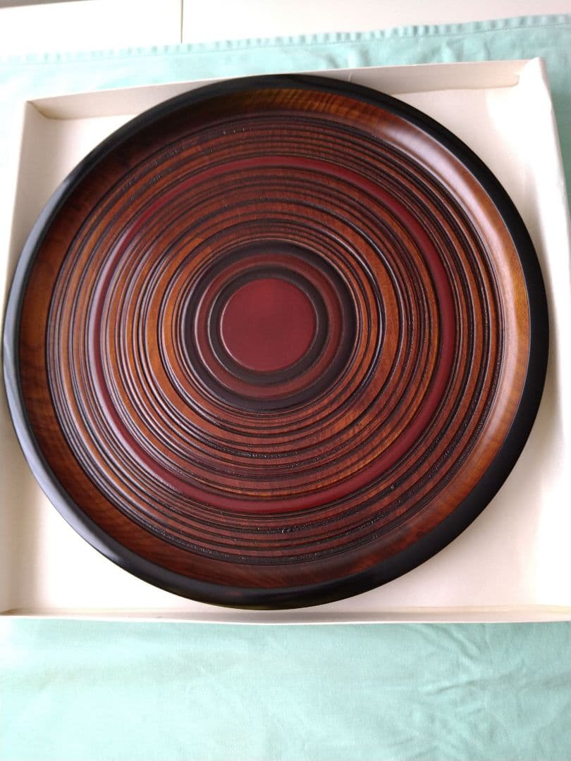 芸術品❀丸盆トレー❀　お盆　　漆塗り　讃岐漆器（箱つき）