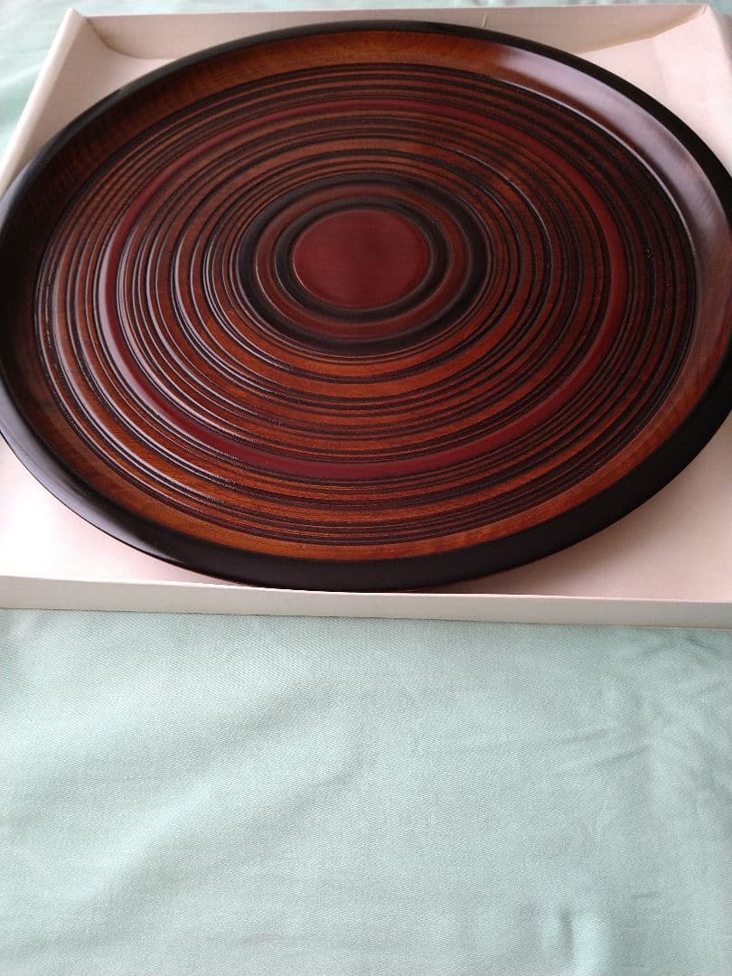 芸術品❀丸盆トレー❀　お盆　　漆塗り　讃岐漆器（箱つき）