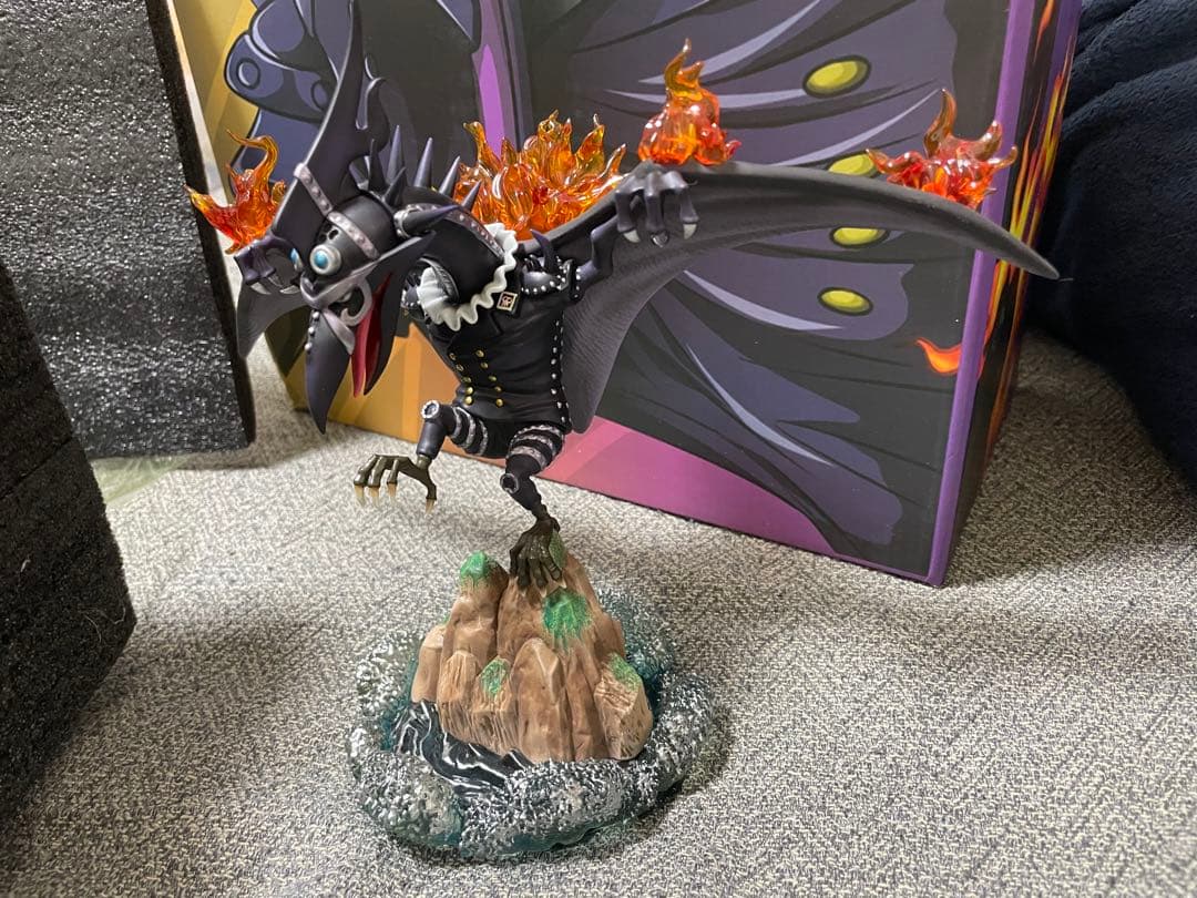 ワンピース 火災のキング フィギュア G5スタジオ