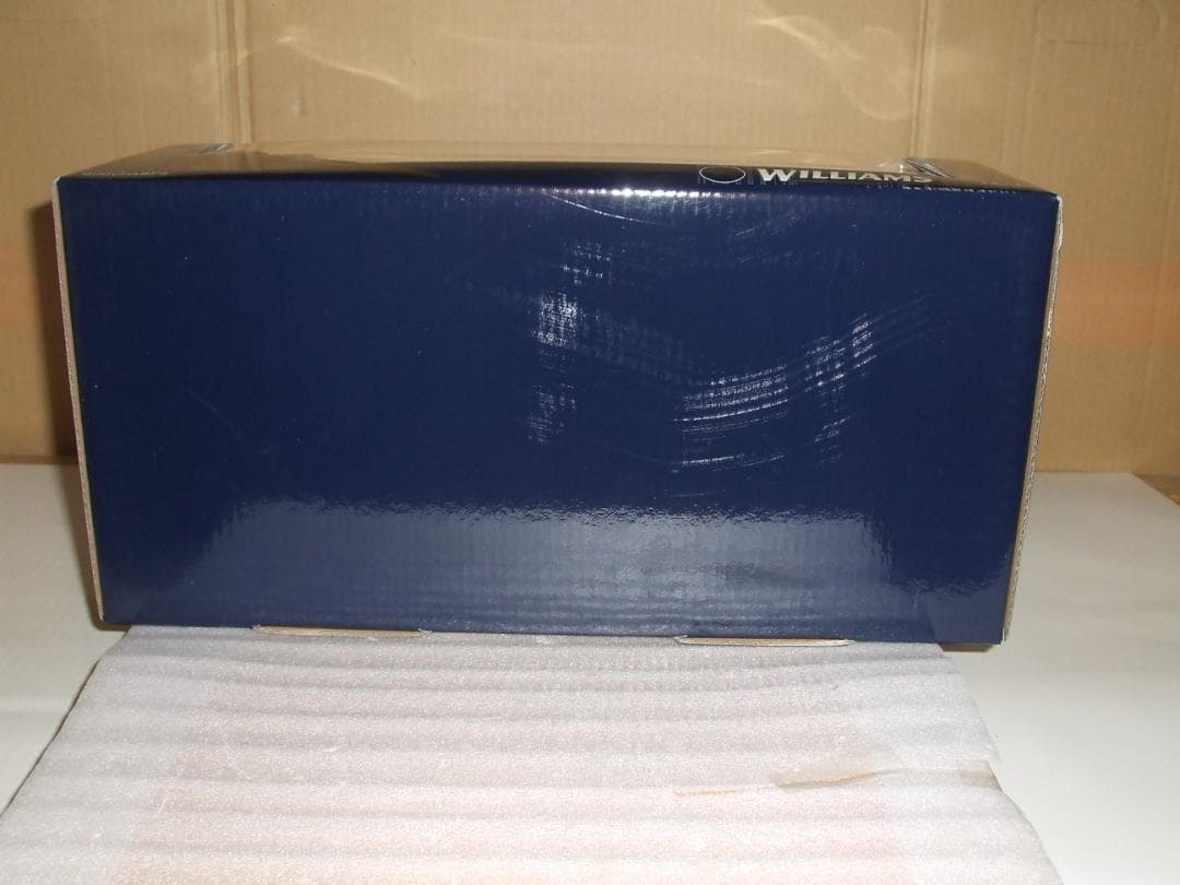 ウィリアムズ SHOWCAR 2003 モントーヤ ミニチャンプス 1／18