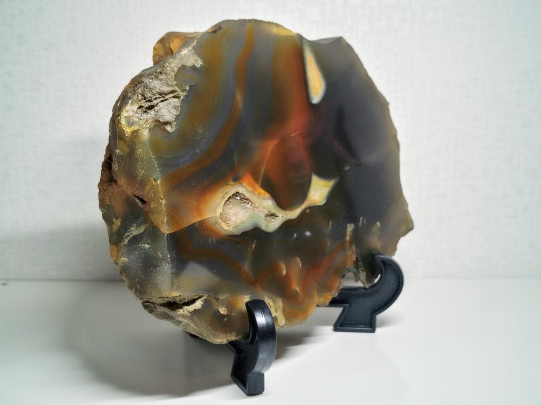 瑪瑙 2.5kg メノウ 原石 鑑賞石 自然石 誕生石 水石 鉱物 宝石 置石