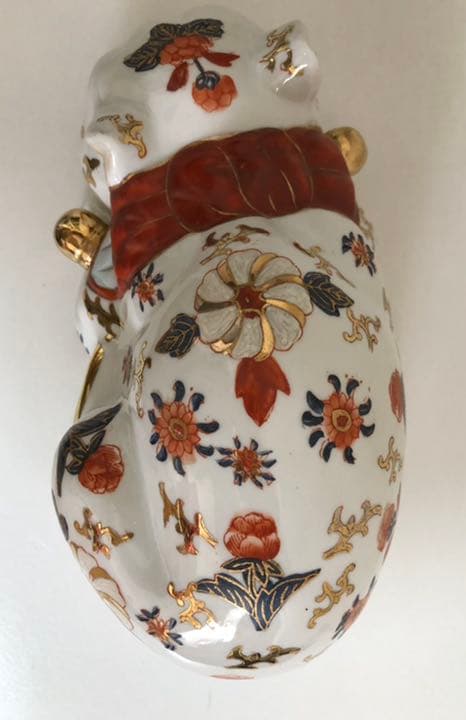 伊万里焼　眠り猫