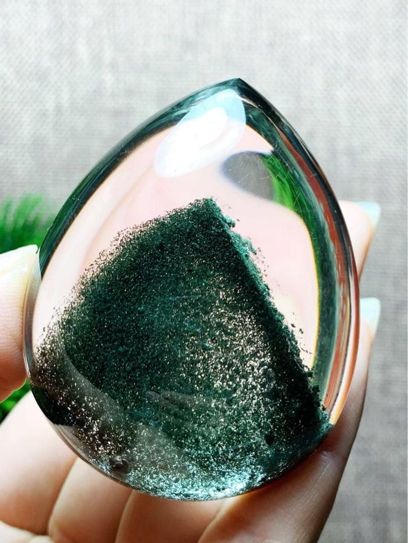 ⭐︎【極上品】天然 グリーン ガーデン クォーツ 置物 100.3g