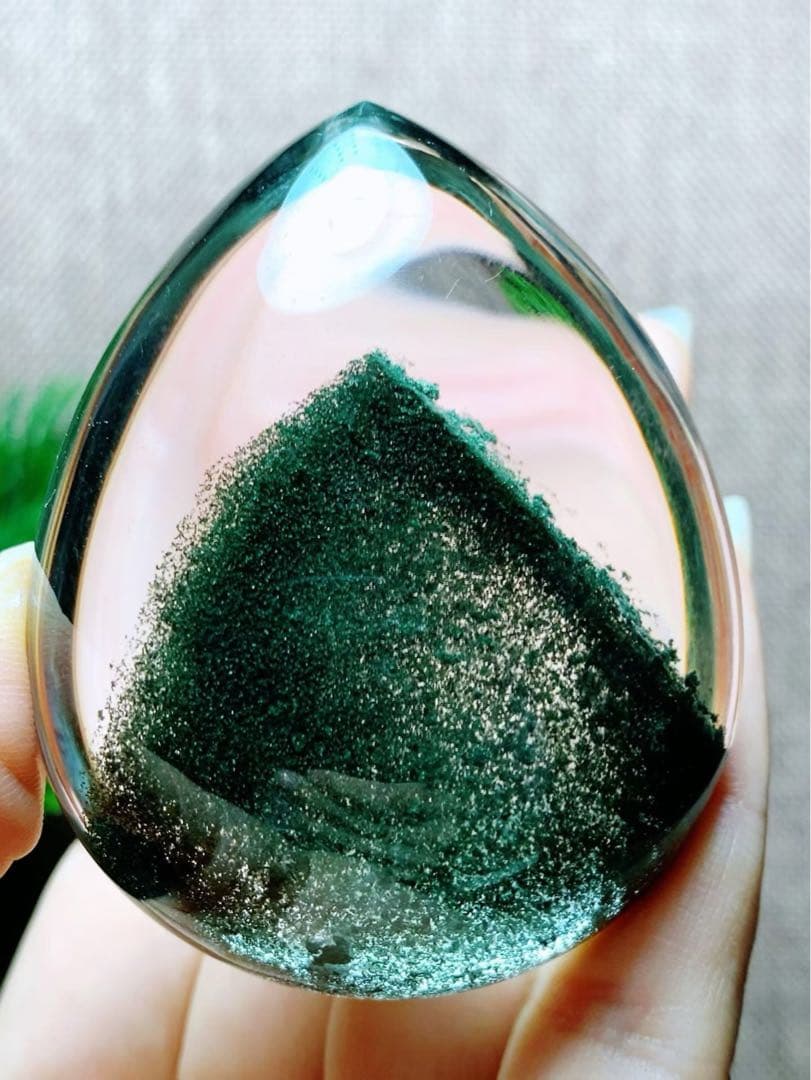 ⭐︎【極上品】天然 グリーン ガーデン クォーツ 置物 100.3g