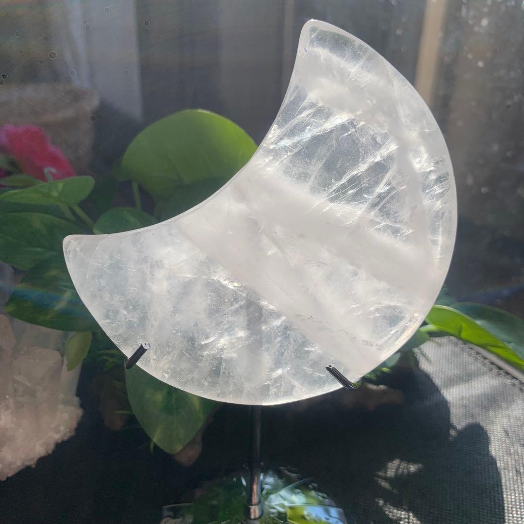 クリアクォーツ　ムーン　水晶の大きな三日月　お月さま　台座付き　天然石置物　水晶