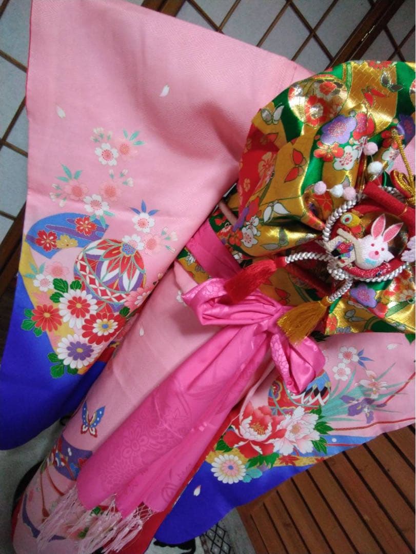 7歳向け・表側正絹・お着物のセット・帯リバーシブル