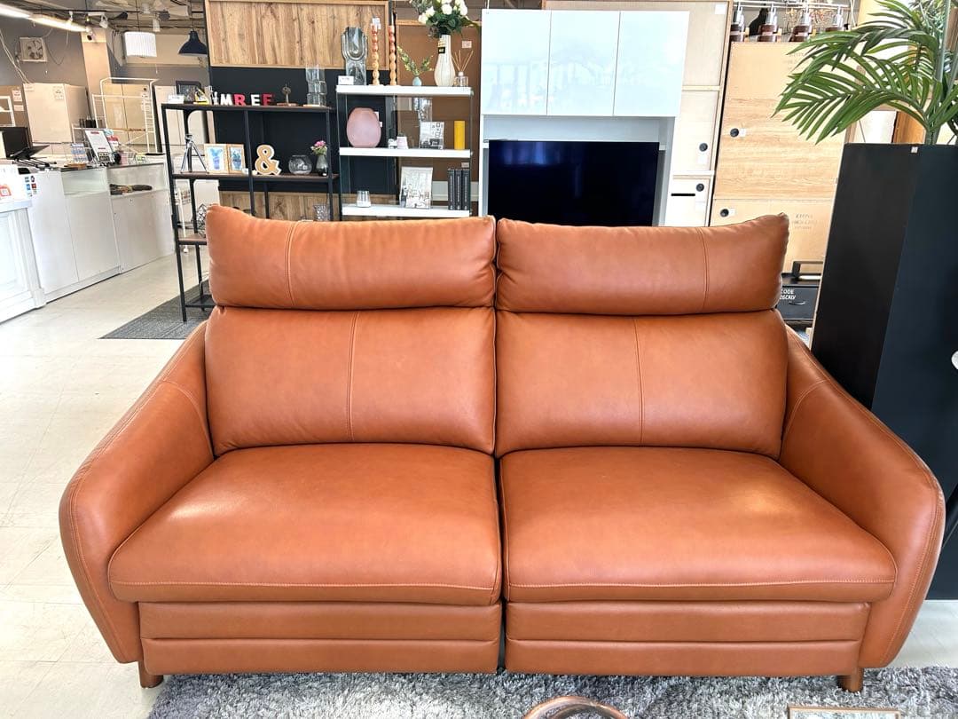 本革レザー 電動リクライニング2人掛けソファ　ヤマダデンキ×IDC大塚家具