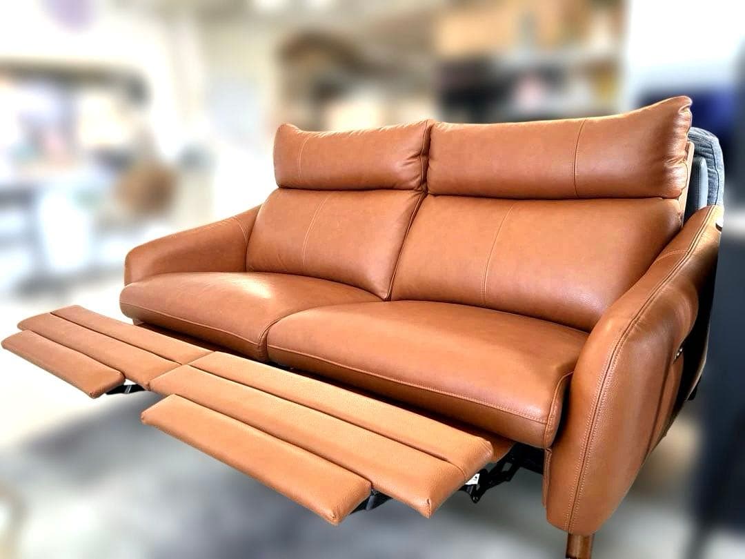 本革レザー 電動リクライニング2人掛けソファ　ヤマダデンキ×IDC大塚家具