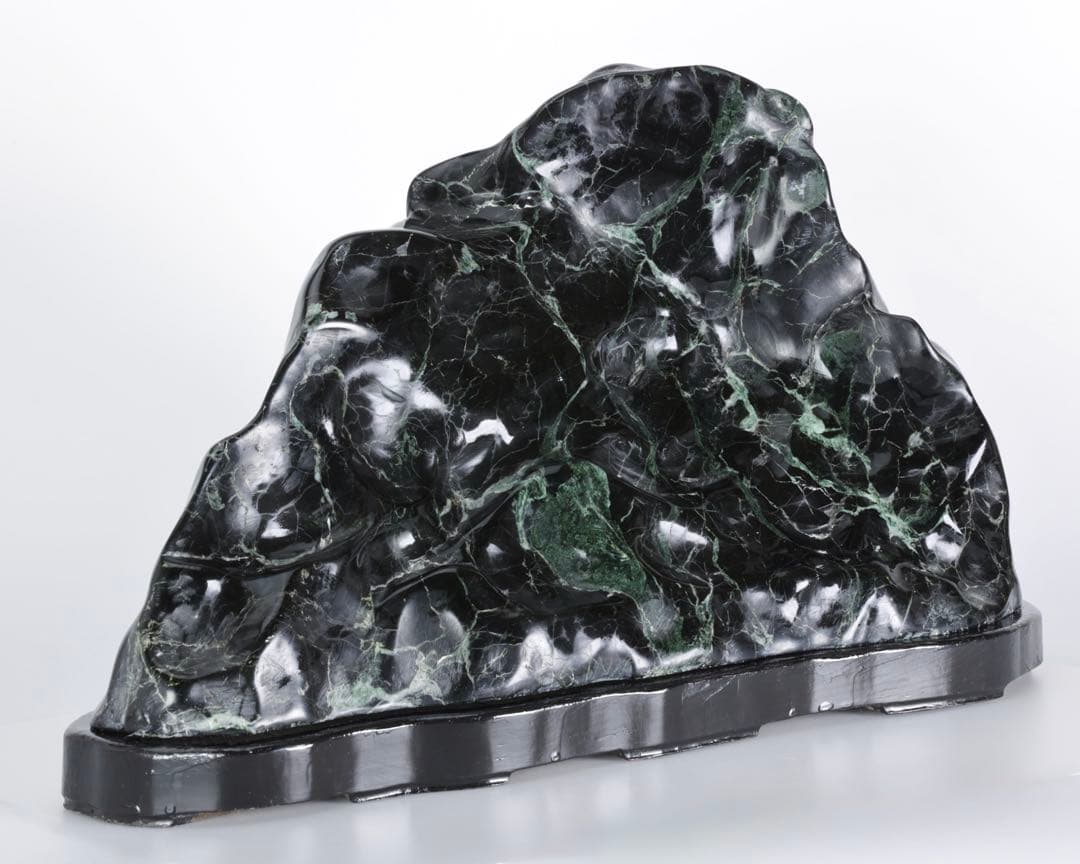 黒蛇紋石 黒翡翠 ネフライト 鑑賞石 超大型21.7kg 台座付 水石 天然石