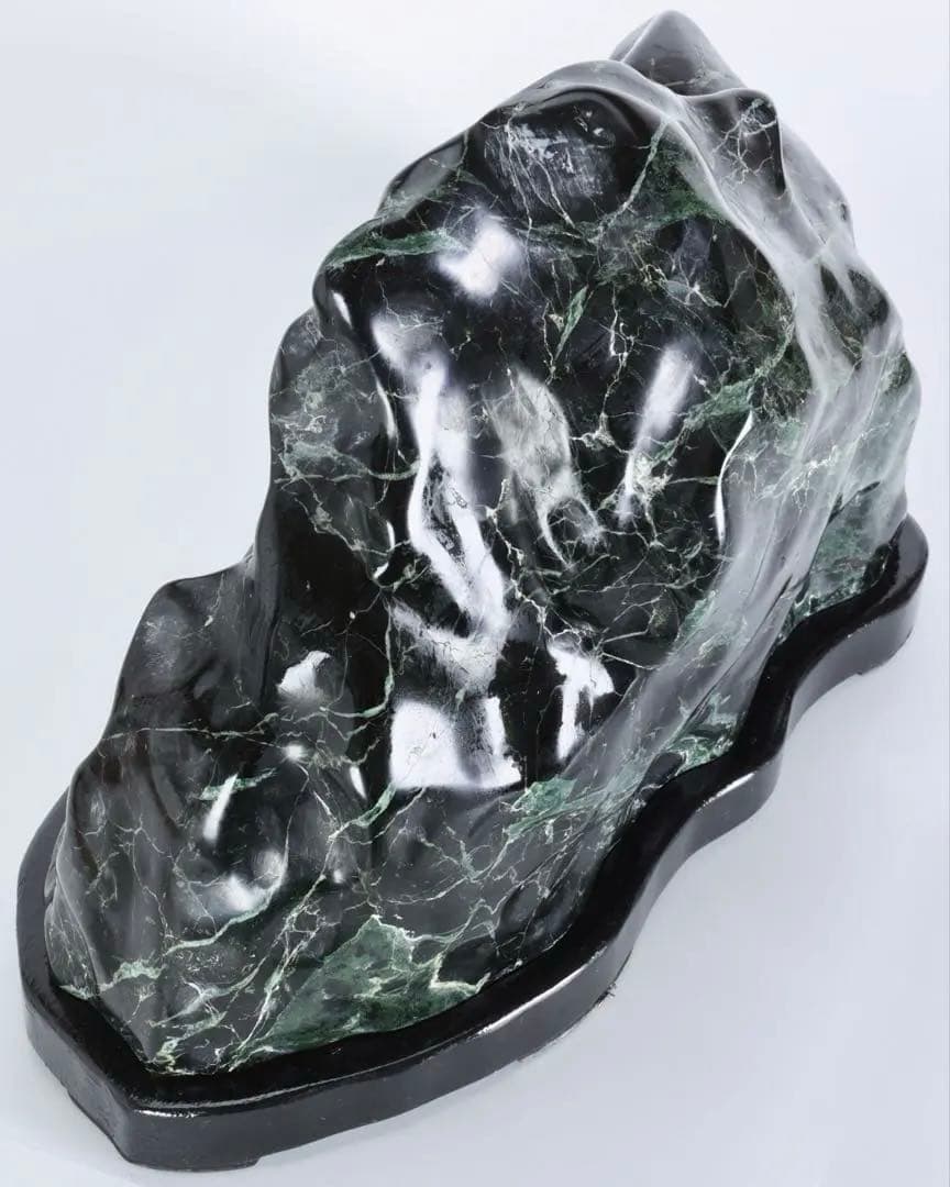 黒蛇紋石 黒翡翠 ネフライト 鑑賞石 超大型21.7kg 台座付 水石 天然石