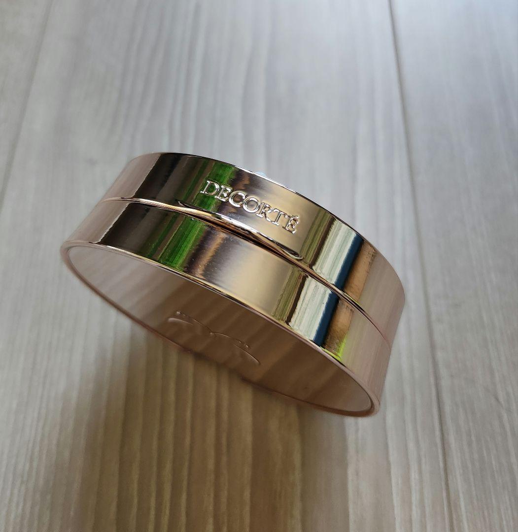 コスメデコルテ　マルセルワンダース　2024　最高品質フェイスパウダー