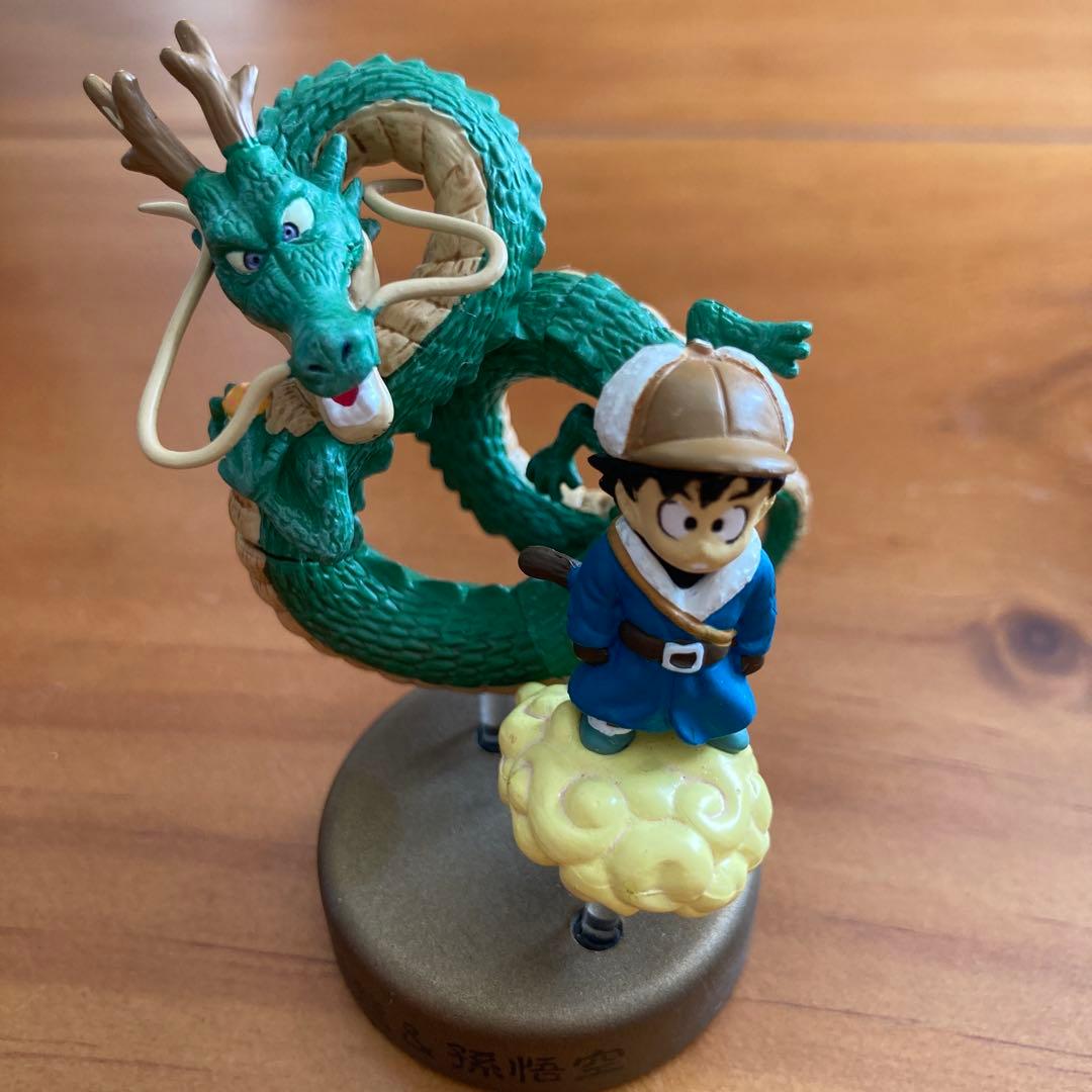 ドラゴンボール　悟空と神龍の3体セット