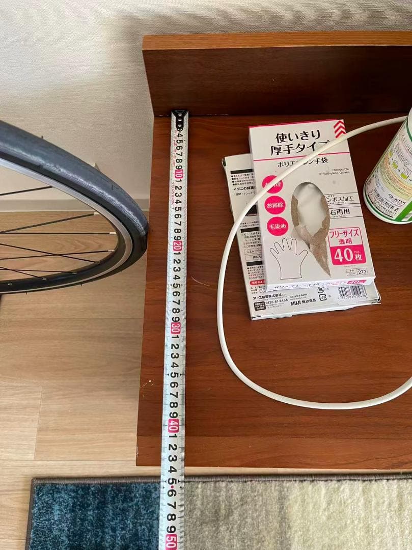 Hettich製 モダンテレビ台 ガラス天板付き