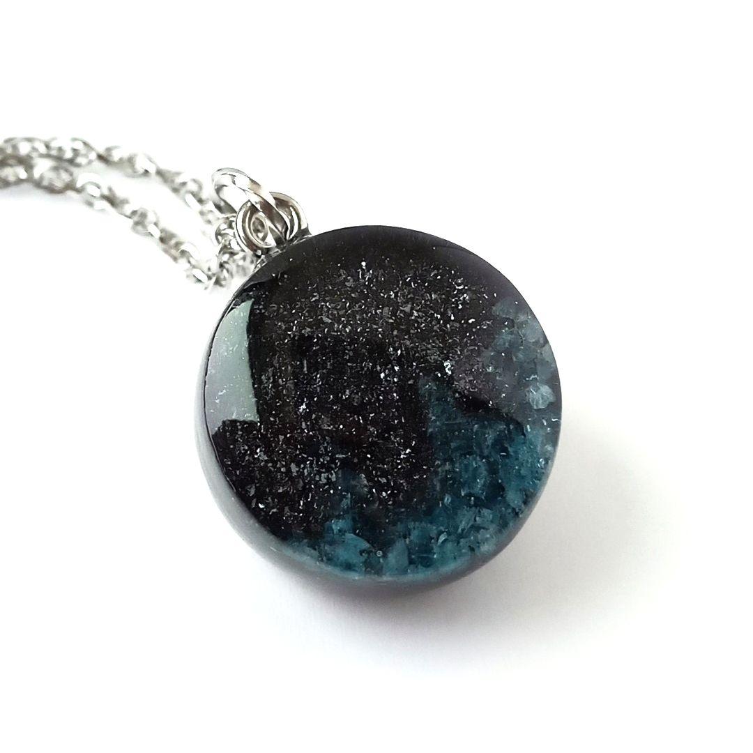 オルゴナイト｜あなたに癒やしと刺激を届け、あなたを守り、強くする｜神秘的なお守り