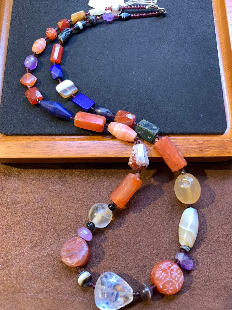 アフガニスタン産 古代ビーズ（約1200〜2500年前）