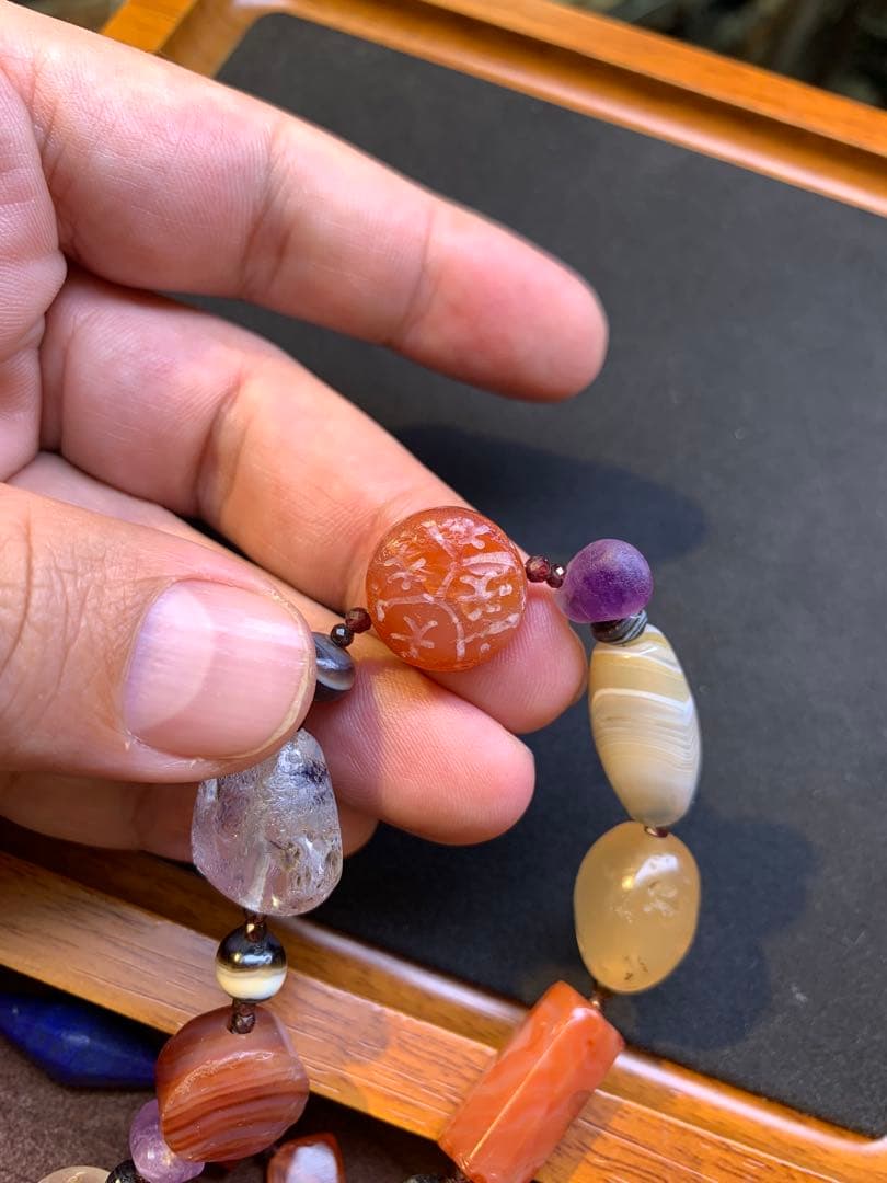 アフガニスタン産 古代ビーズ（約1200〜2500年前）