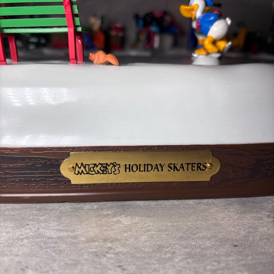 美品24時間発送！ディズニー mickey’s holiday skaters