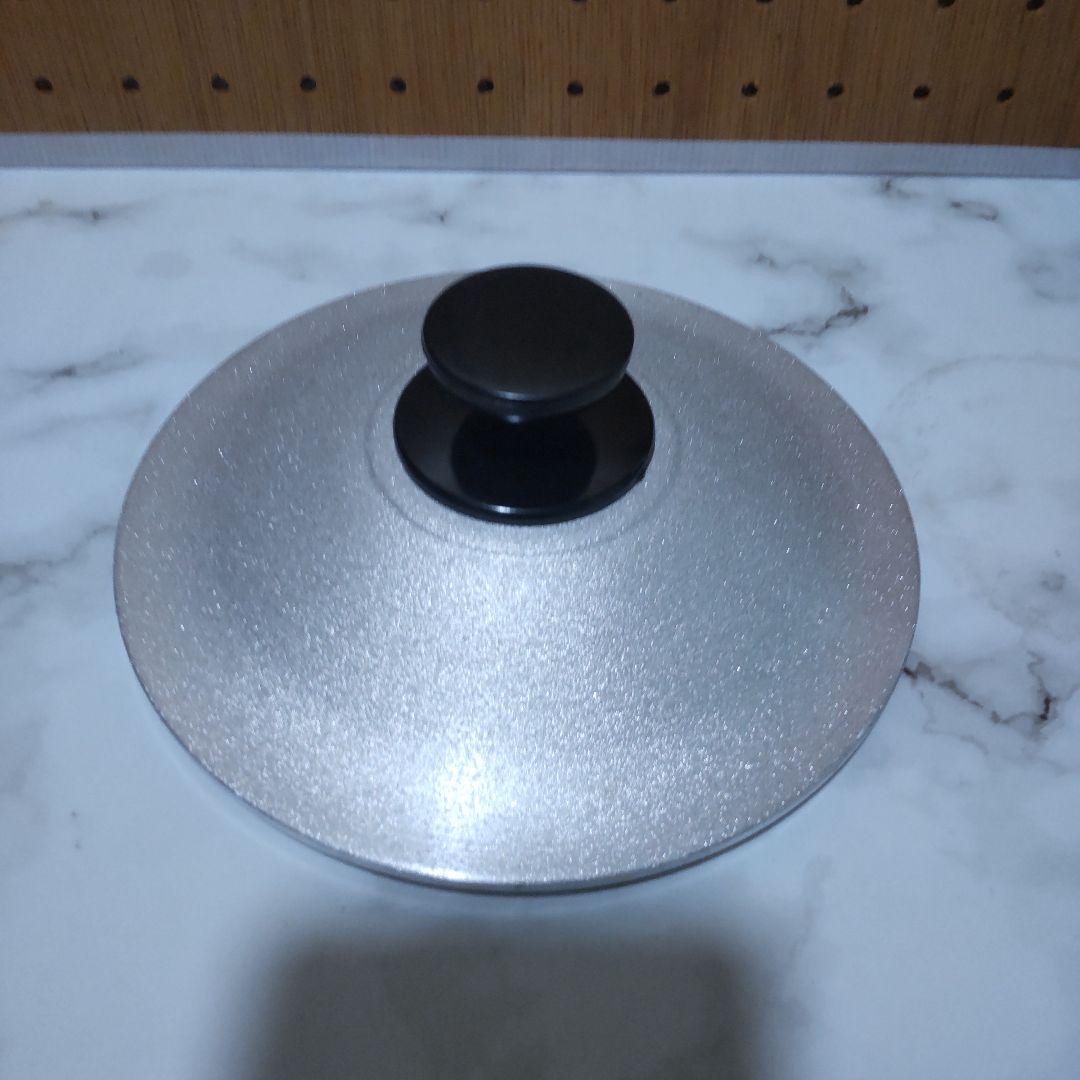 新品 50年前位の 亀印 アルミ合金 文化鍋 遠山軽金属 1,7L