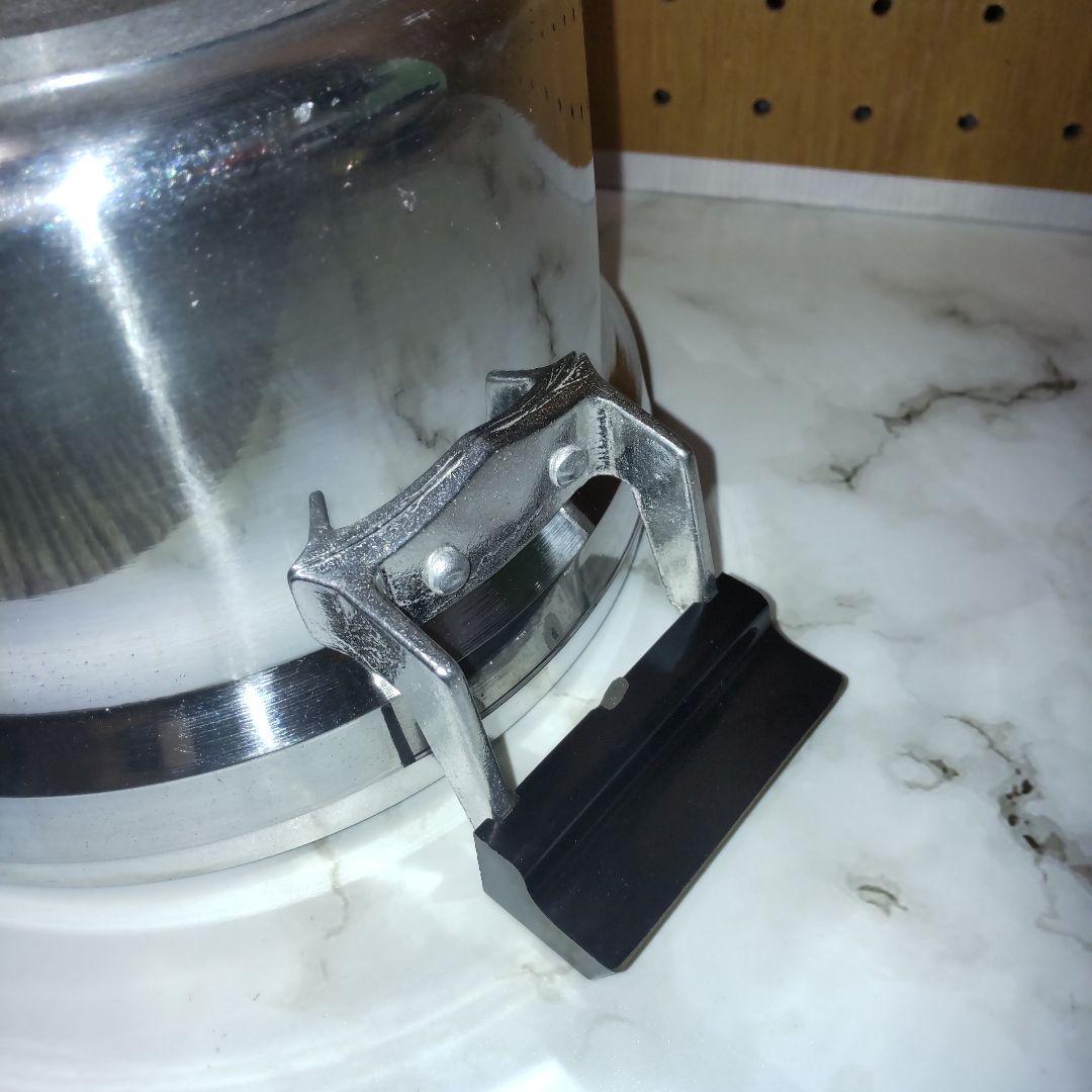 新品 50年前位の 亀印 アルミ合金 文化鍋 遠山軽金属 1,7L