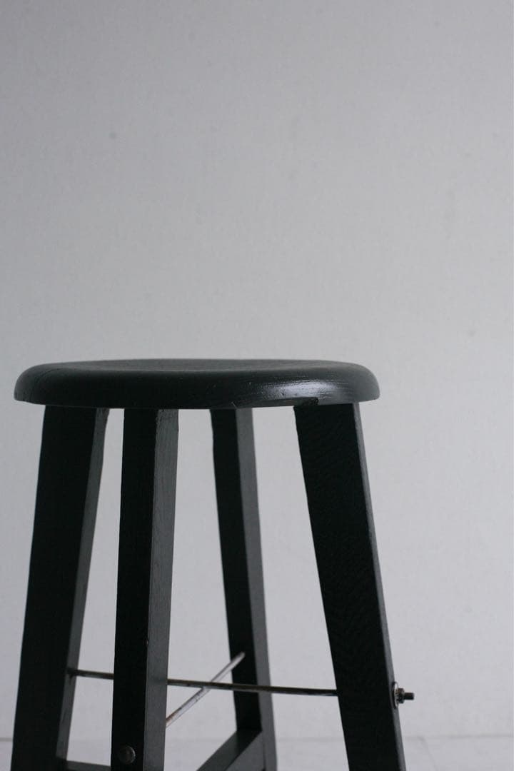 丸スツール　ケヤキ材　無垢材　古家具　ダイニングチェア　丸椅子